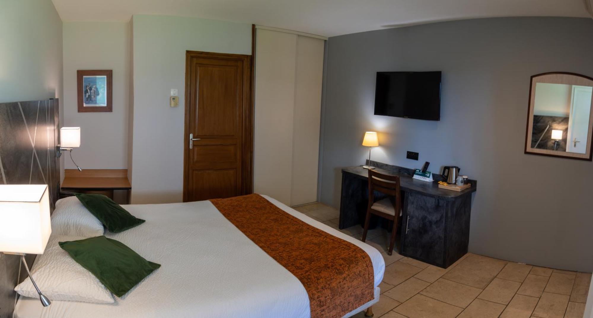 Logis Des Sources Hotell Créney-près-Troyes Eksteriør bilde