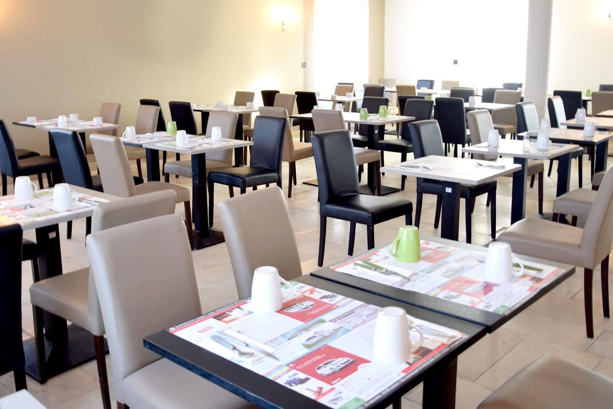 Logis Des Sources Hotell Créney-près-Troyes Eksteriør bilde