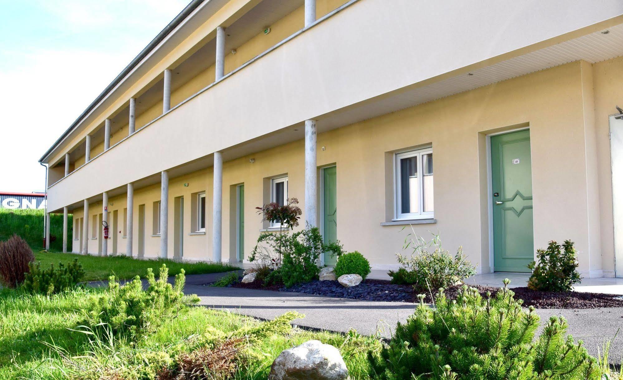 Logis Des Sources Hotell Créney-près-Troyes Eksteriør bilde